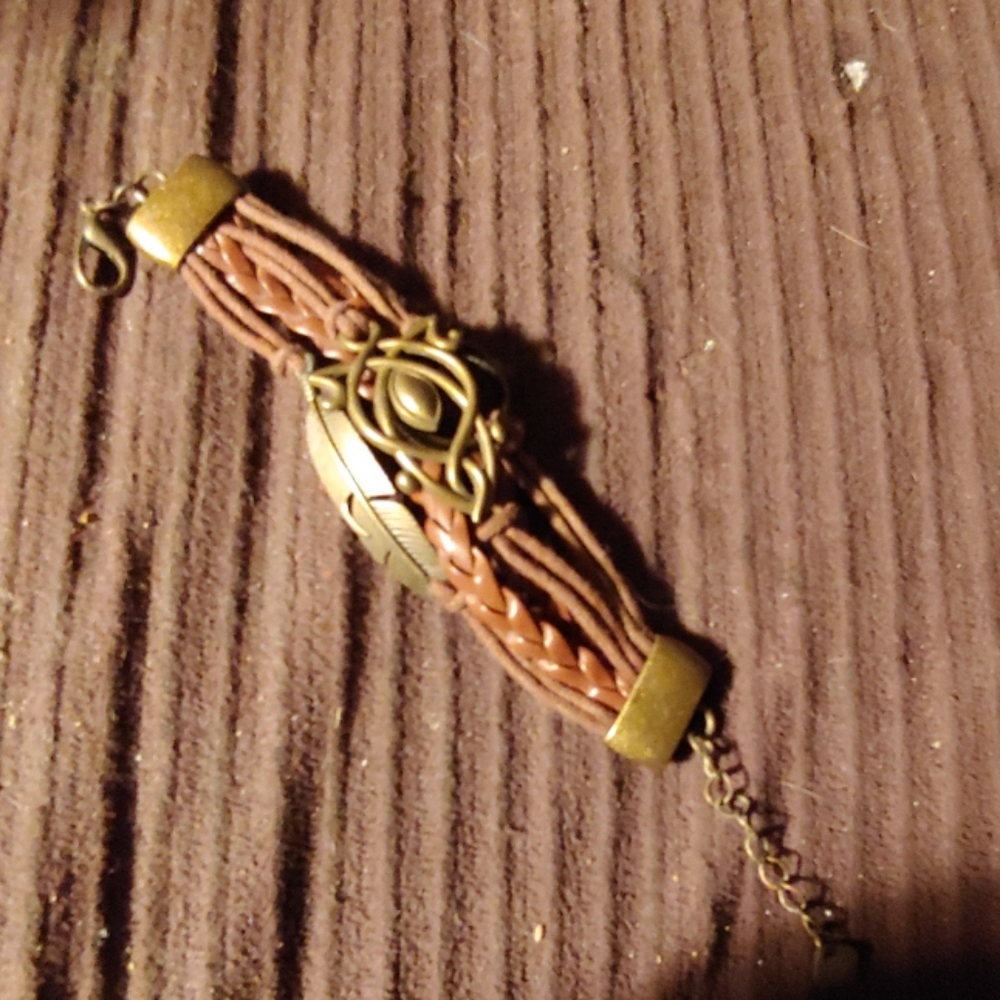 Bracelet
